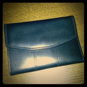 NWOT Tri-Fold Wallet Black Genuine Leather